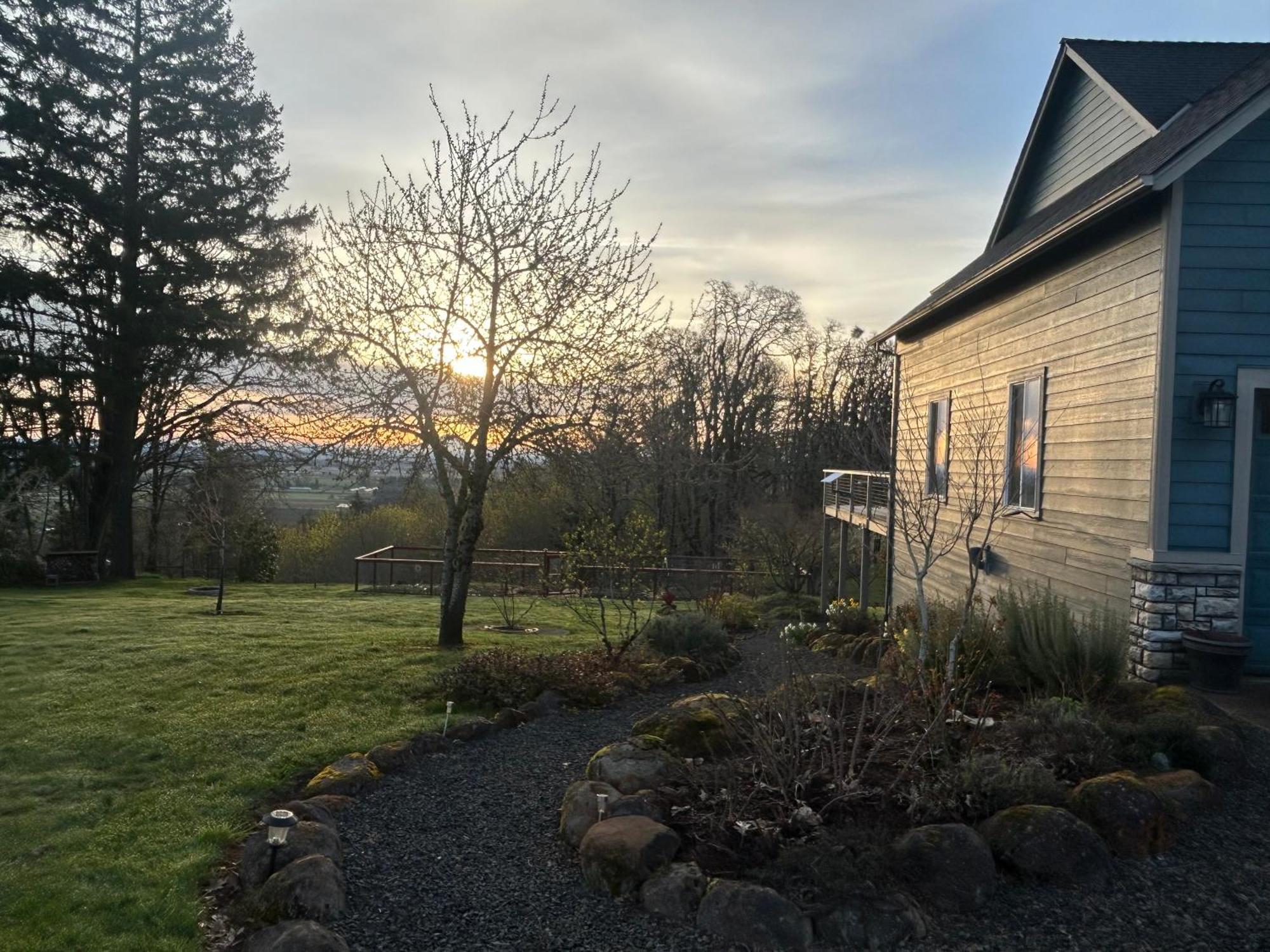 2 Bedroom Suite: Views, Private Entrance, Evchgr Amity Exterior foto